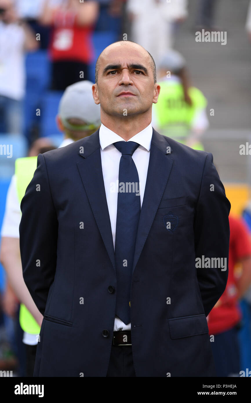 18 juin 2018, la Russie, Sotchi : Football : Coupe du monde, l'étape préliminaire, le groupe G : Belgique contre le Panama dans le stade de Sotchi. Belgique entraîneur en chef Roberto Martinez Montoliu avant le jeu. Photo : Marius Becker/dpa Banque D'Images