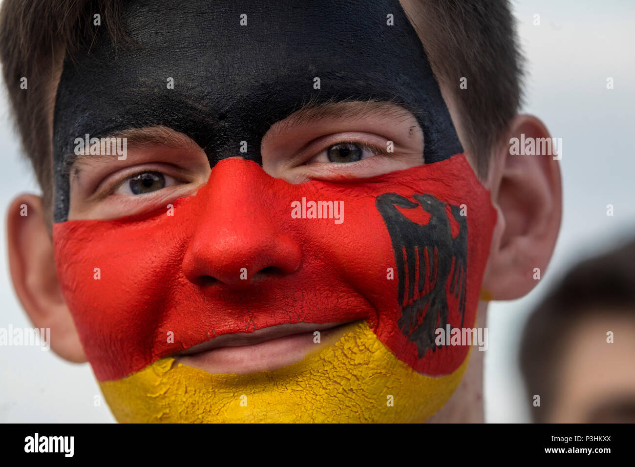 Les fans de football allemand marche autour de du centre de Moscou, au cours de la Coupe du Monde de la FIFA, Russie 2018 Banque D'Images