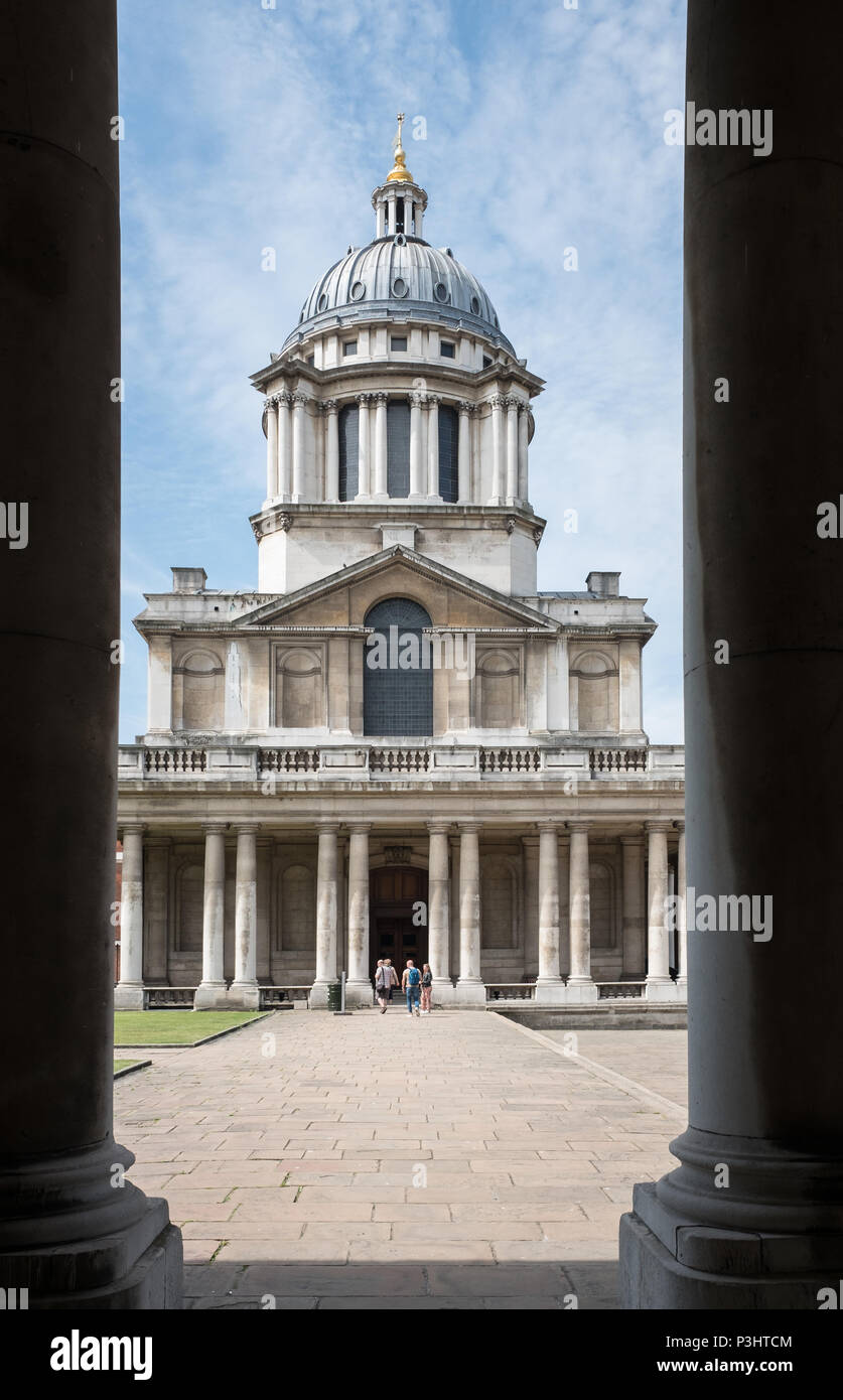 Dome, entrée et vestibule de la salle peinte à l'ancienne maison des marins, puis Royal Naval College, maintenant une université, à Greenwich, Londres, Angleterre. Banque D'Images