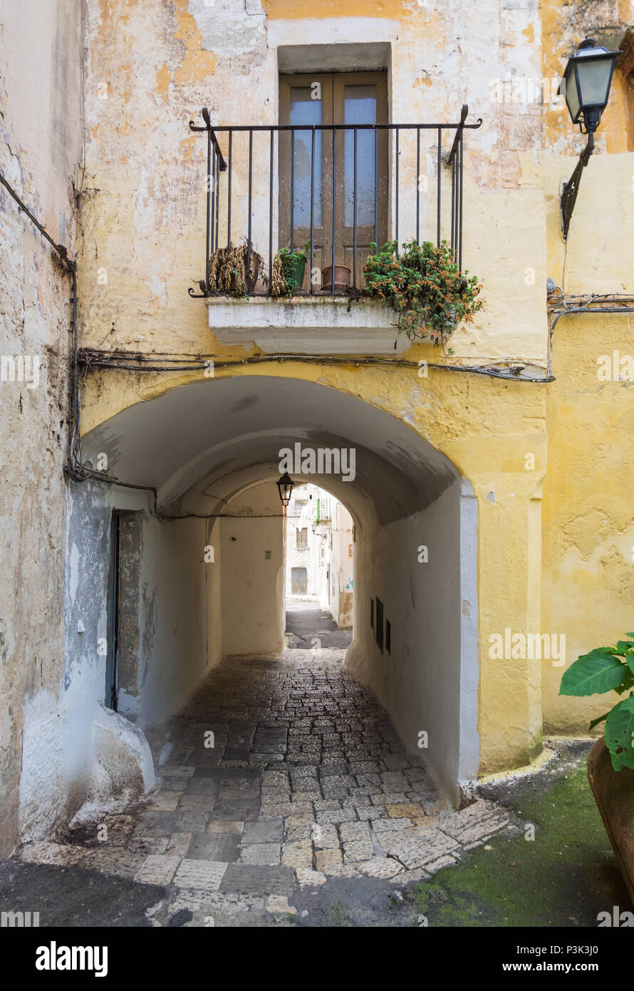 Grottaglie (Italie) - La ville en province de Bari, Pouilles, Italie du Sud, célèbre pour la céramique artistique. Ici le suggestif centre historique Banque D'Images