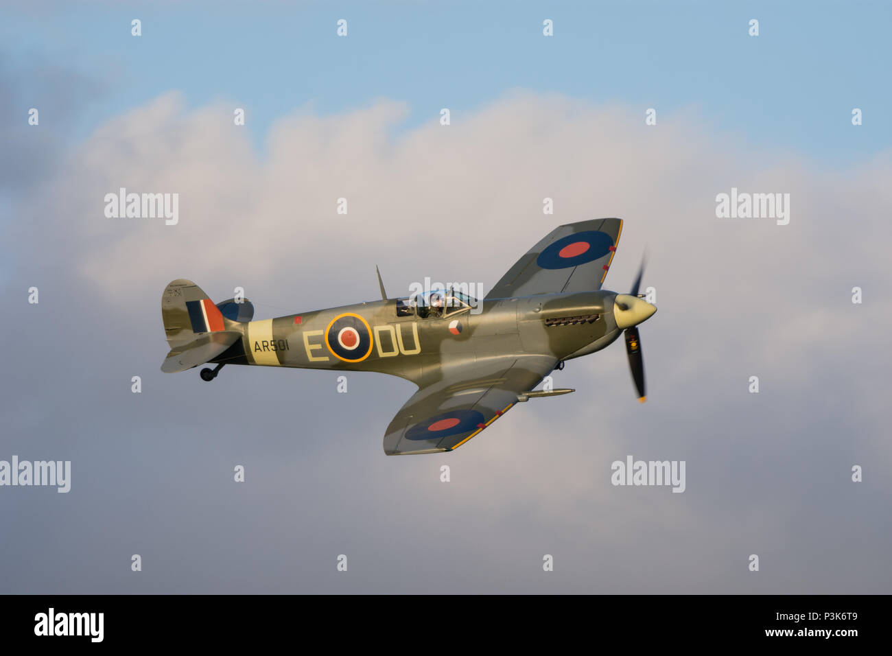 Supermarine Spitfire Mk.Vc Shuttleworth Airshow Soirée Juin 2018 Banque D'Images