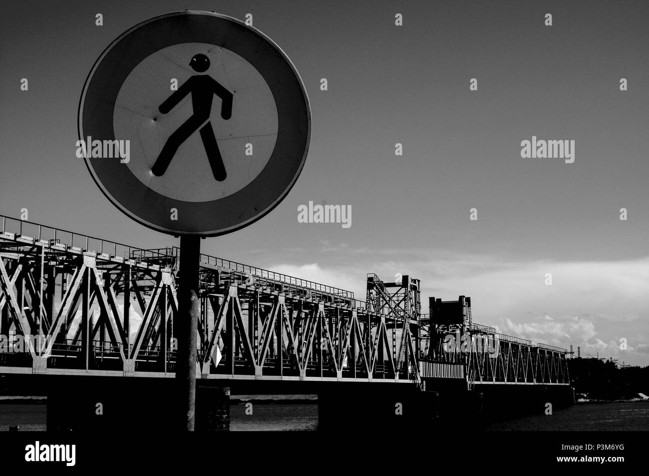 Signalisation routière pour les piétons Banque D'Images