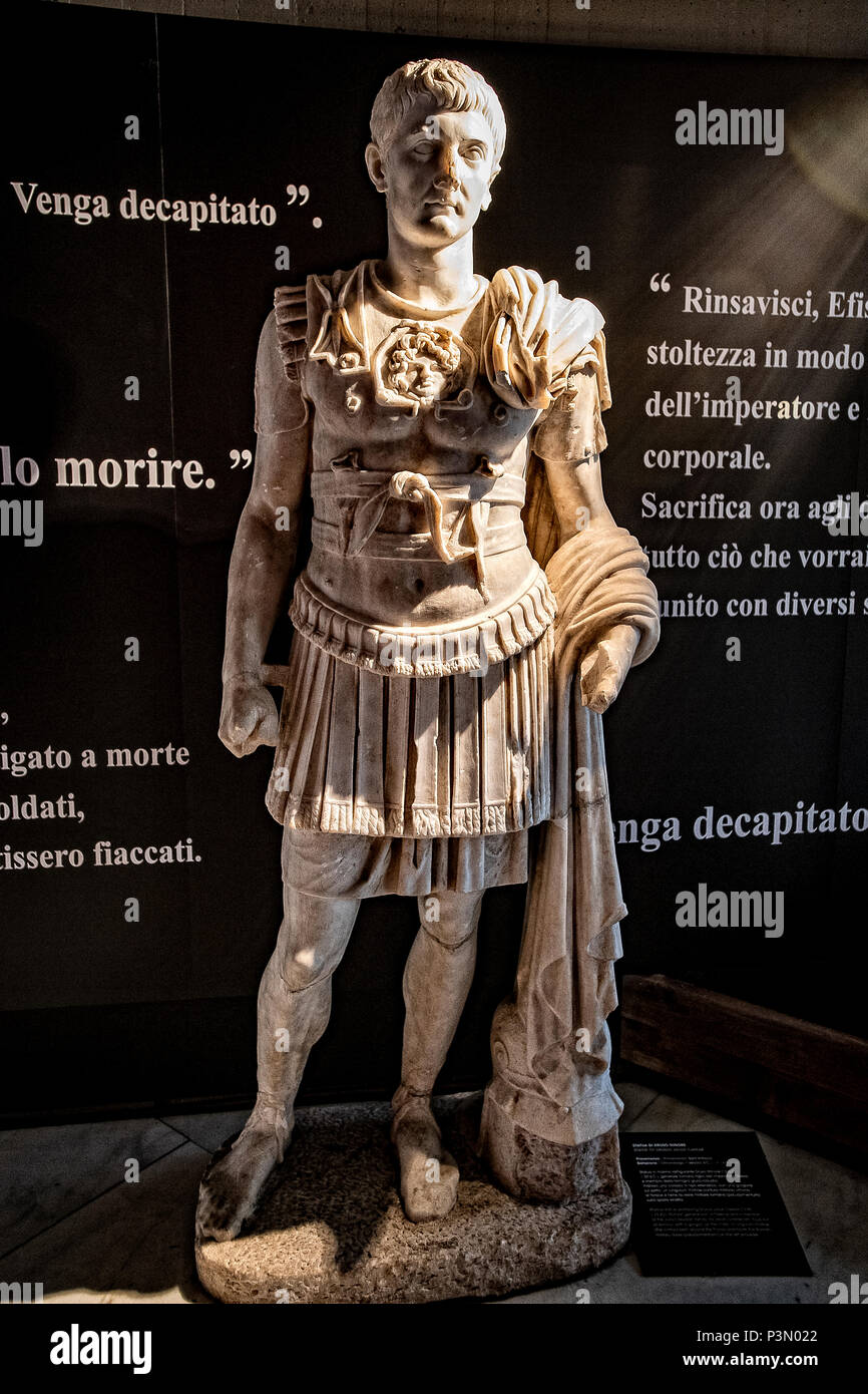 Italie Sardaigne Cagliari musée archéologique national statuaire