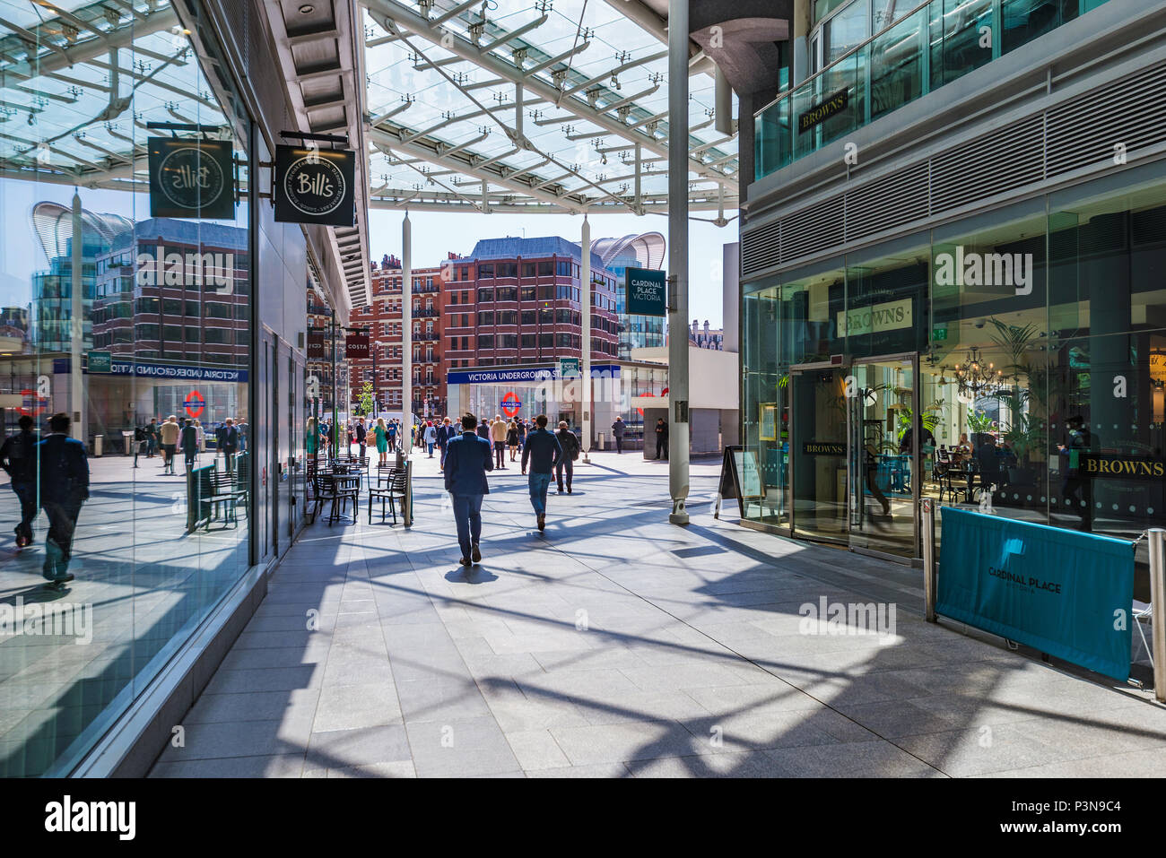 Londres, Royaume-Uni - 17 MAI : c'est le Cardinal Place, un point de vente au détail et de bureaux situé dans le centre-ville de Wesminster, près de Victoria stat Banque D'Images