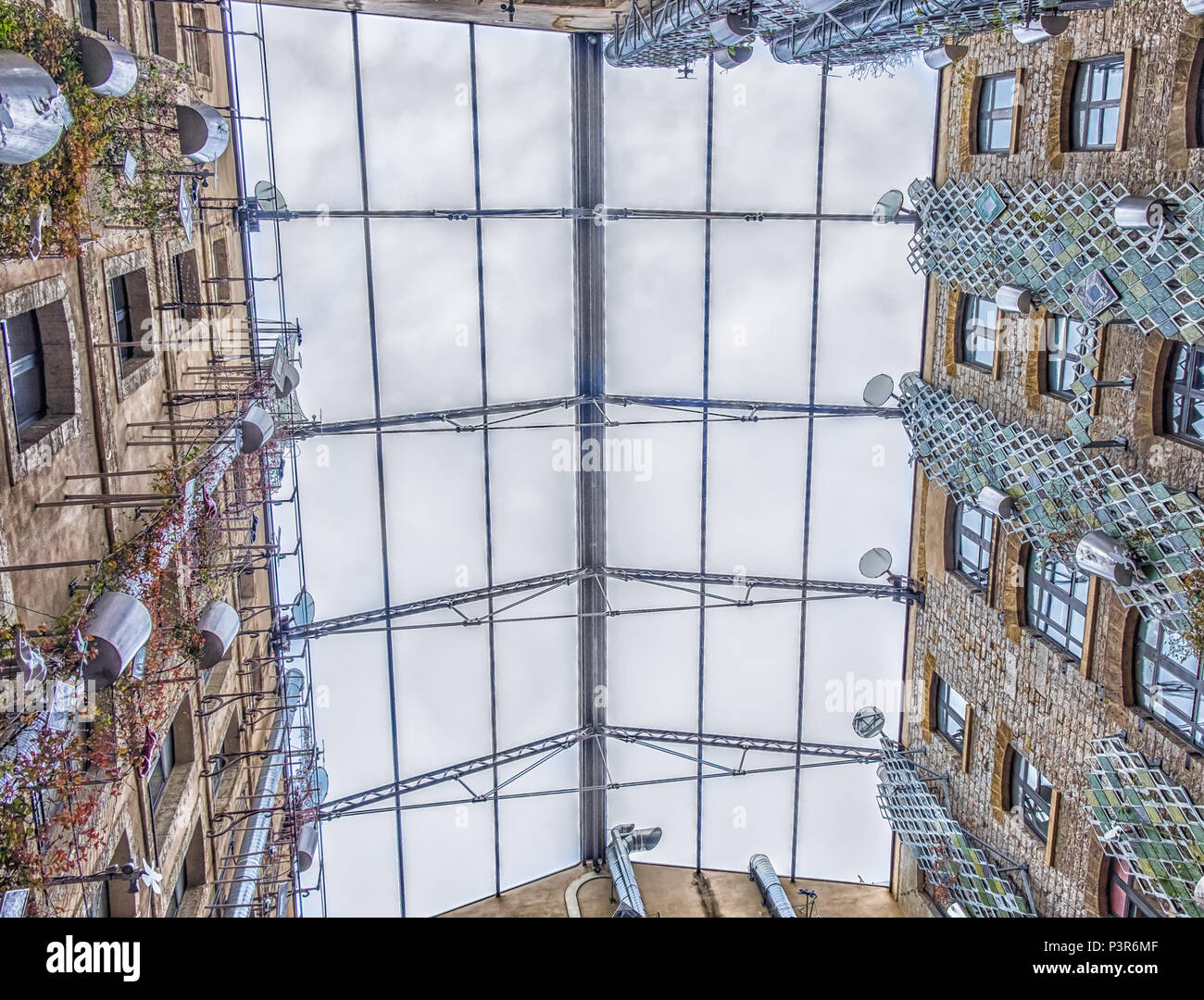 Marseille, France, le 2018 mars, à l'intérieur du "Village des Docks", un centre commercial Banque D'Images