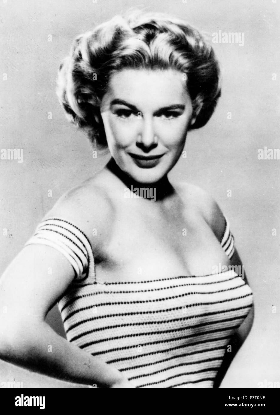 Diane Brewster Diane Brewster new foto Diane Brewster Diane Brewster new foto