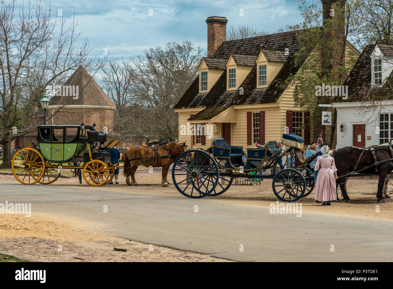 Tours en calèche colonie britannique dans la région de Williamsburg, Virginia, USA. Banque D'Images
