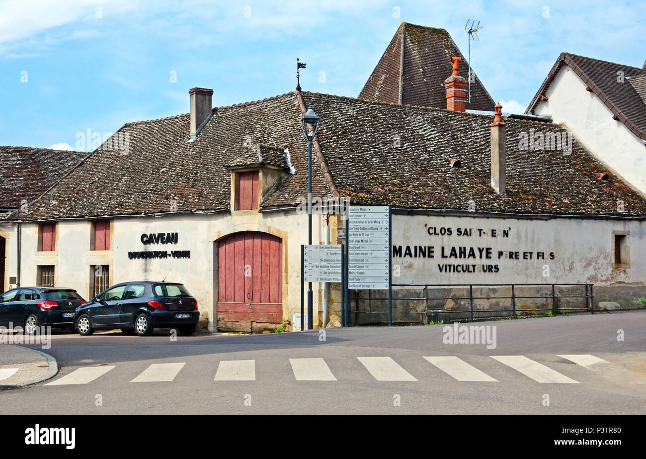 Maison de vigneron de Bourgogne, Pommard, Cotes d Or, Bourgogne-Franche-Comté, France Banque D'Images
