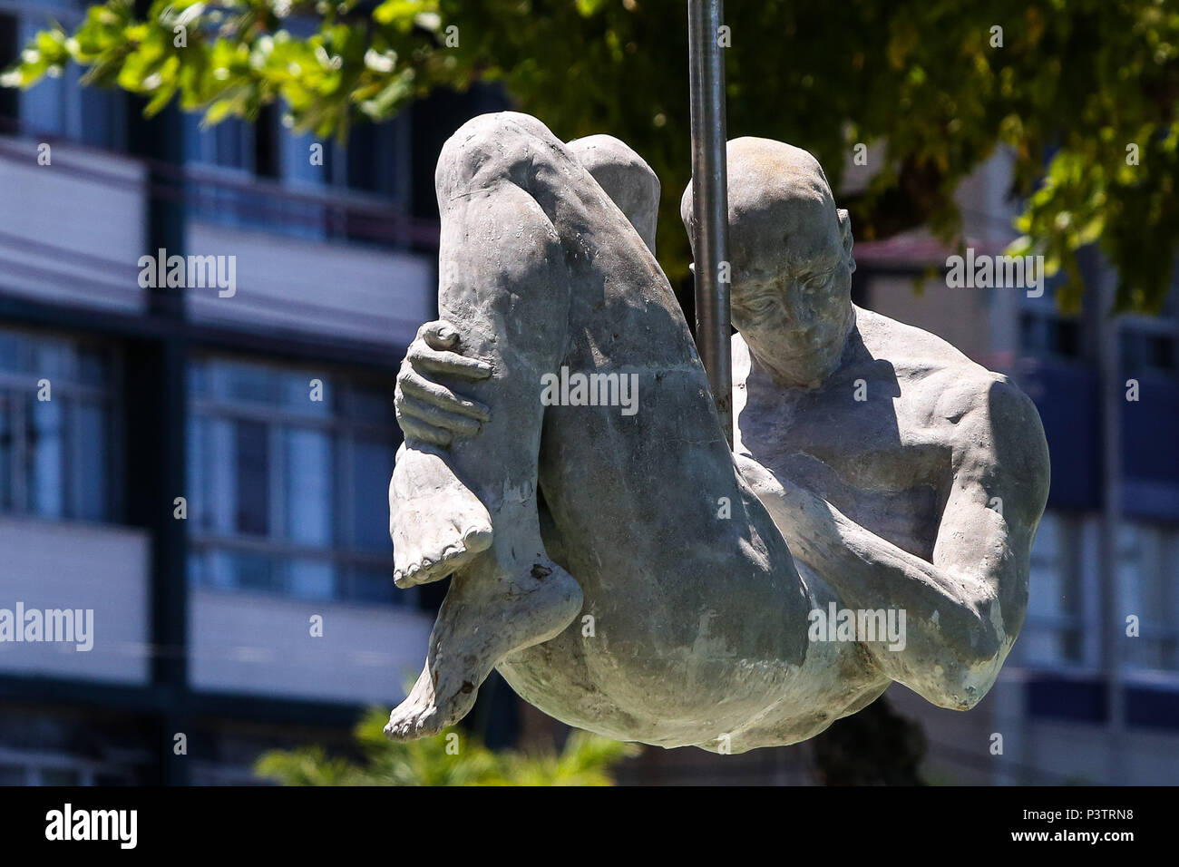 RECIFE, PE - 07.04.2016 : MONUMENTO Tortura Nunca Mais - o monumento Tortura Nunca Mais, foi o primeiro monumento construído em homenagem no país aux morts e desaparecidos políticos brasileiros. L'accès à l'Ele concebido pelo arquiteto piauiense Demétrio Albuquerque. Foi inaugurado em 27 de agosto de 1993 e é, desde então, considerado um dos pontos turisticos da cidade. Na rua da Aurora.(Photo : Allan Torres / Fotoarena) Banque D'Images