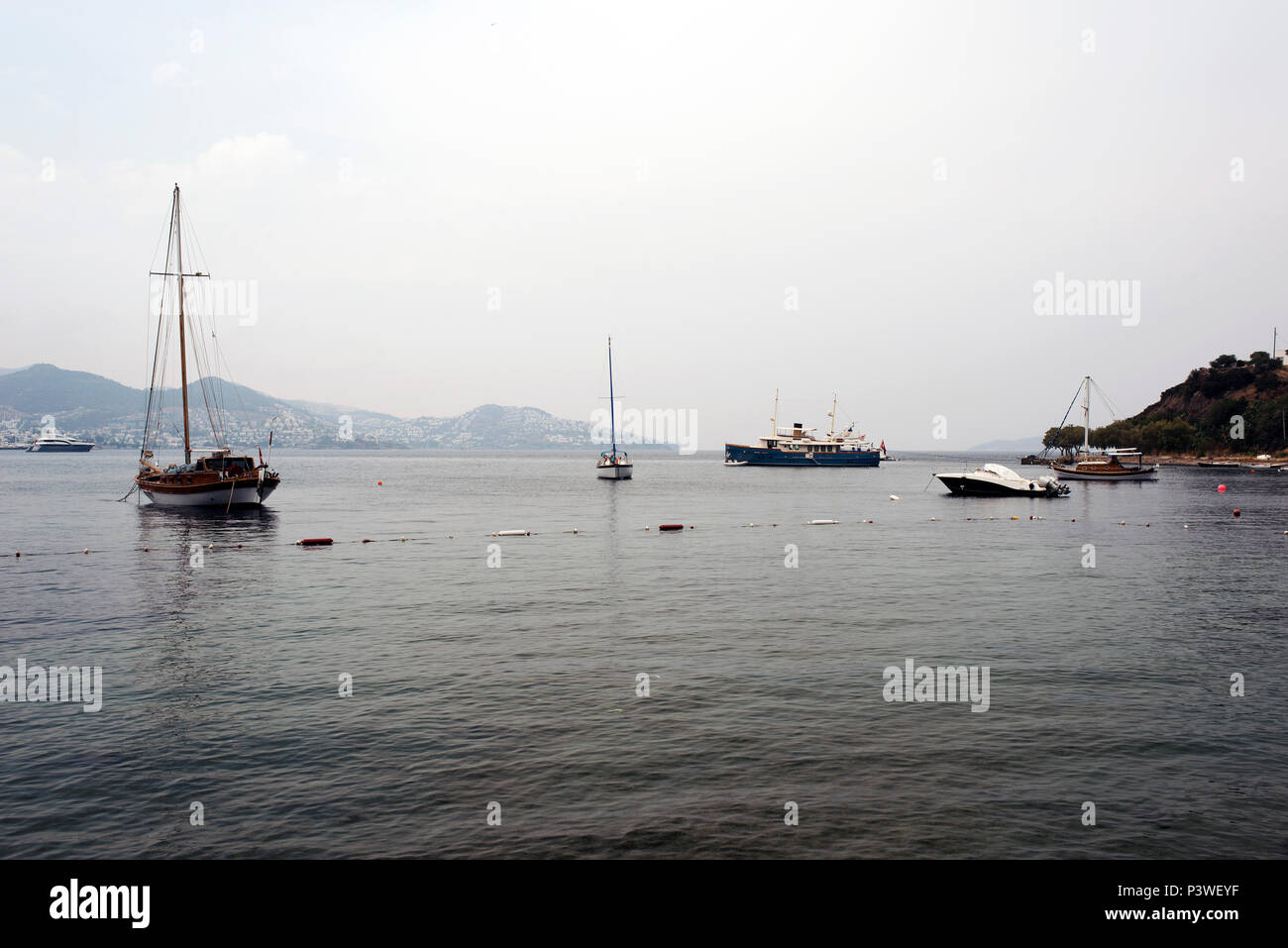 Bateaux, navires et yachts dans le port de Bodrum, Turquie Banque D'Images