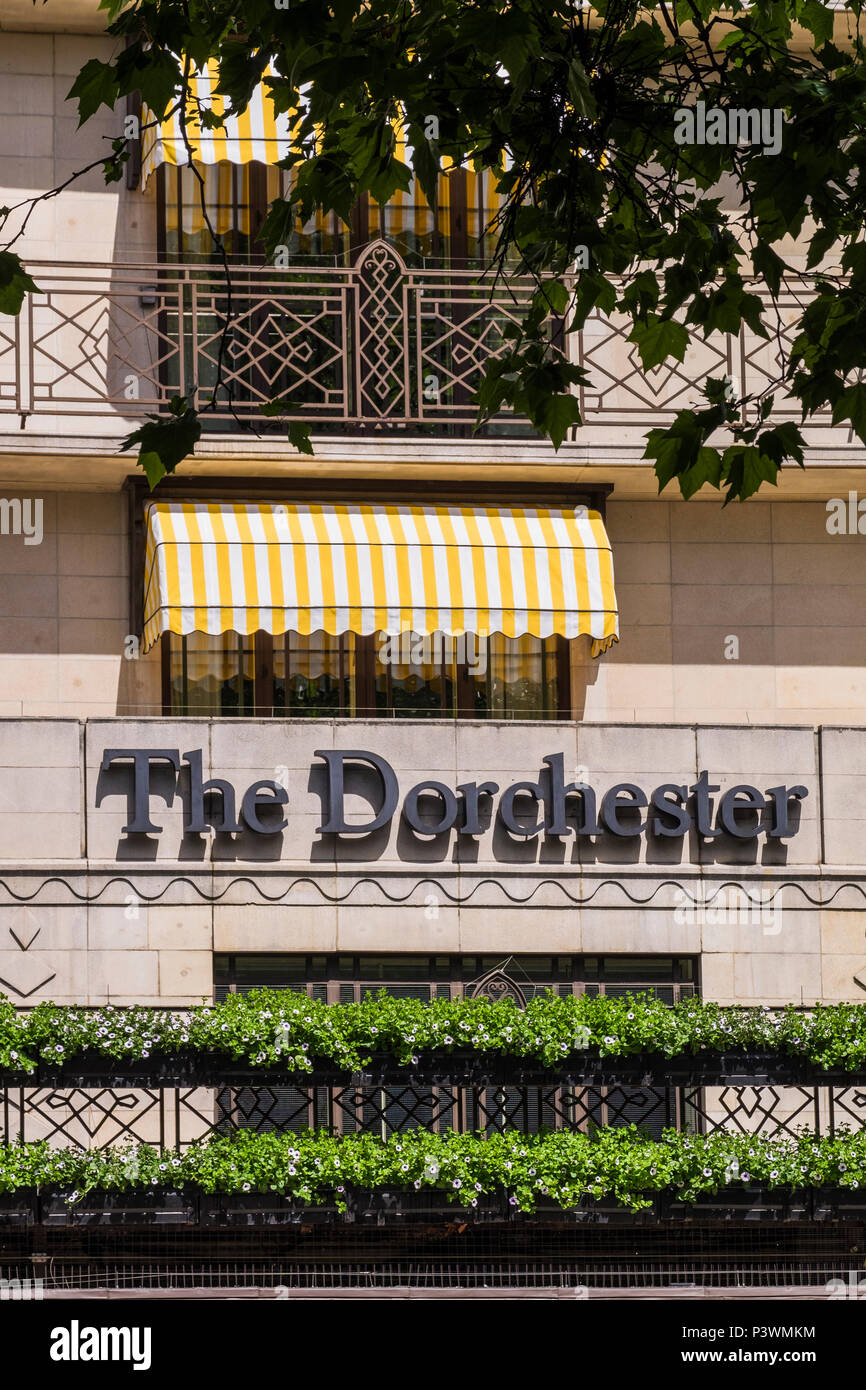 Le Dorchester Hotel, Park Lane, Londres, Angleterre, Royaume-Uni Banque D'Images