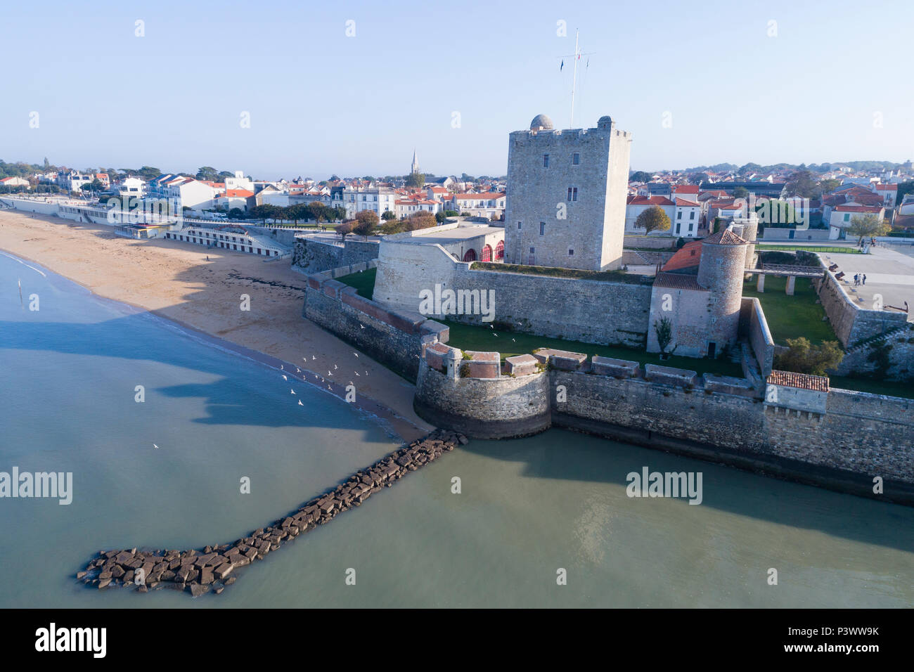 En France, en Charente Maritime, Fouras, le Fort de Fouras ou sémaphore  conçue par Vauban (vue aérienne) // France, Charente-Maritime (17), Fouras,  le fort Photo Stock - Alamy
