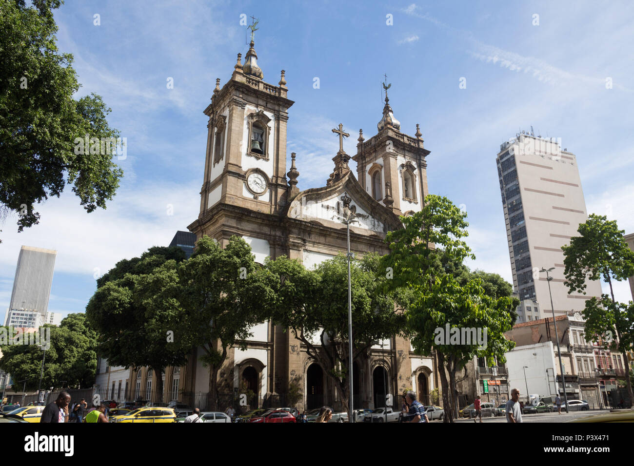Fachada e détails arquitetônicos da Igreja de São Francisco de Paula ...