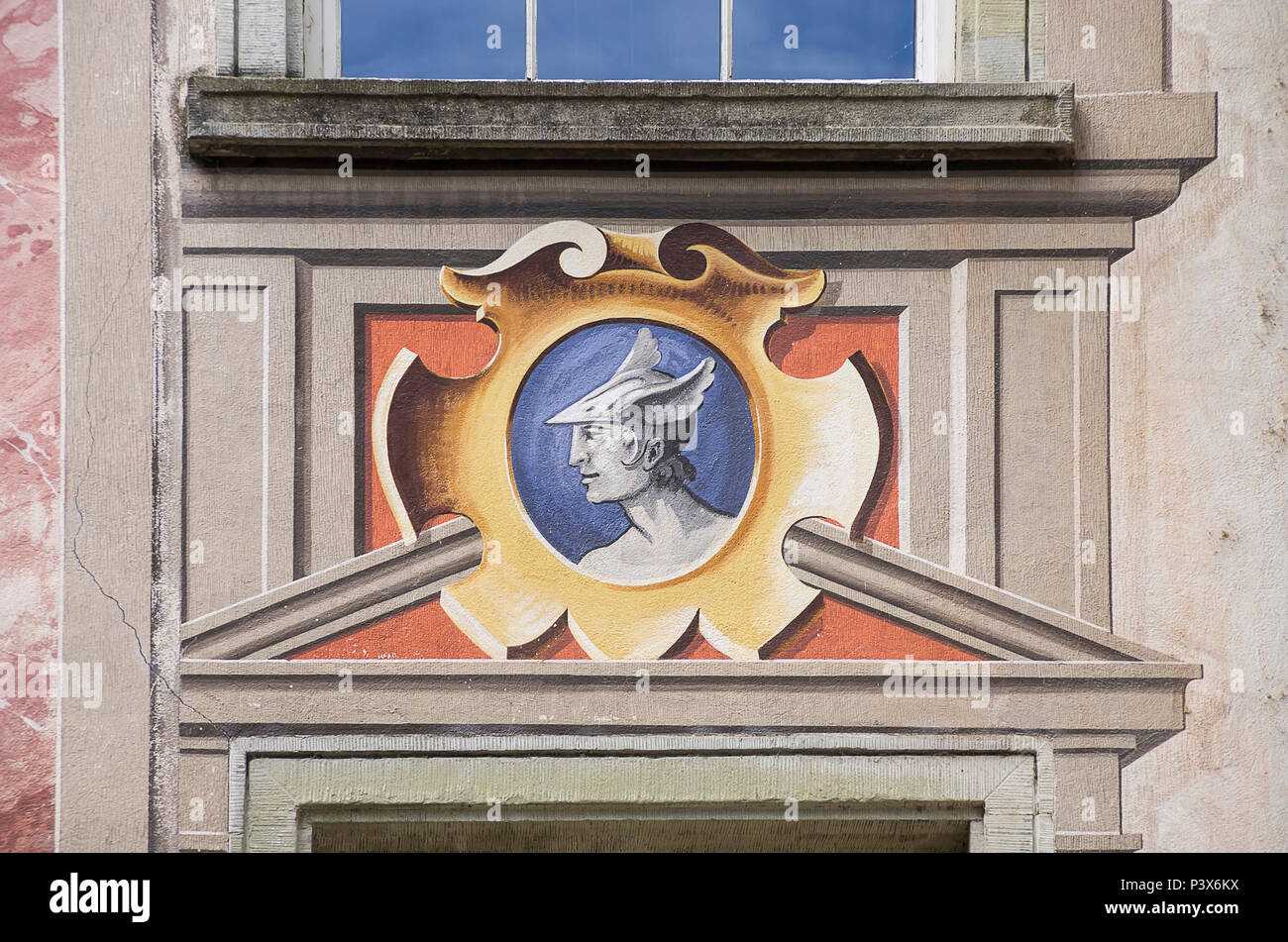 Lindau sur le lac de Constance, Bavière, Allemagne - Représentation de Mercure ou Hermès sur la façade de la maison Cramergasse 12. Banque D'Images