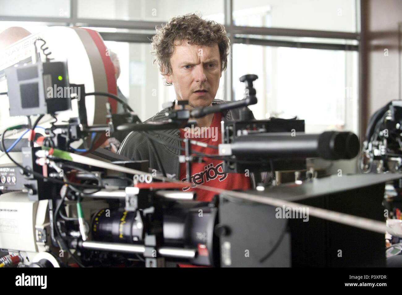 Titre original : The Green Hornet. Titre en anglais : THE GREEN HORNET. Directeur : Michel Gondry Film. Année : 2011. Stars : Michel Gondry. Credit : Columbia Pictures / Album Banque D'Images