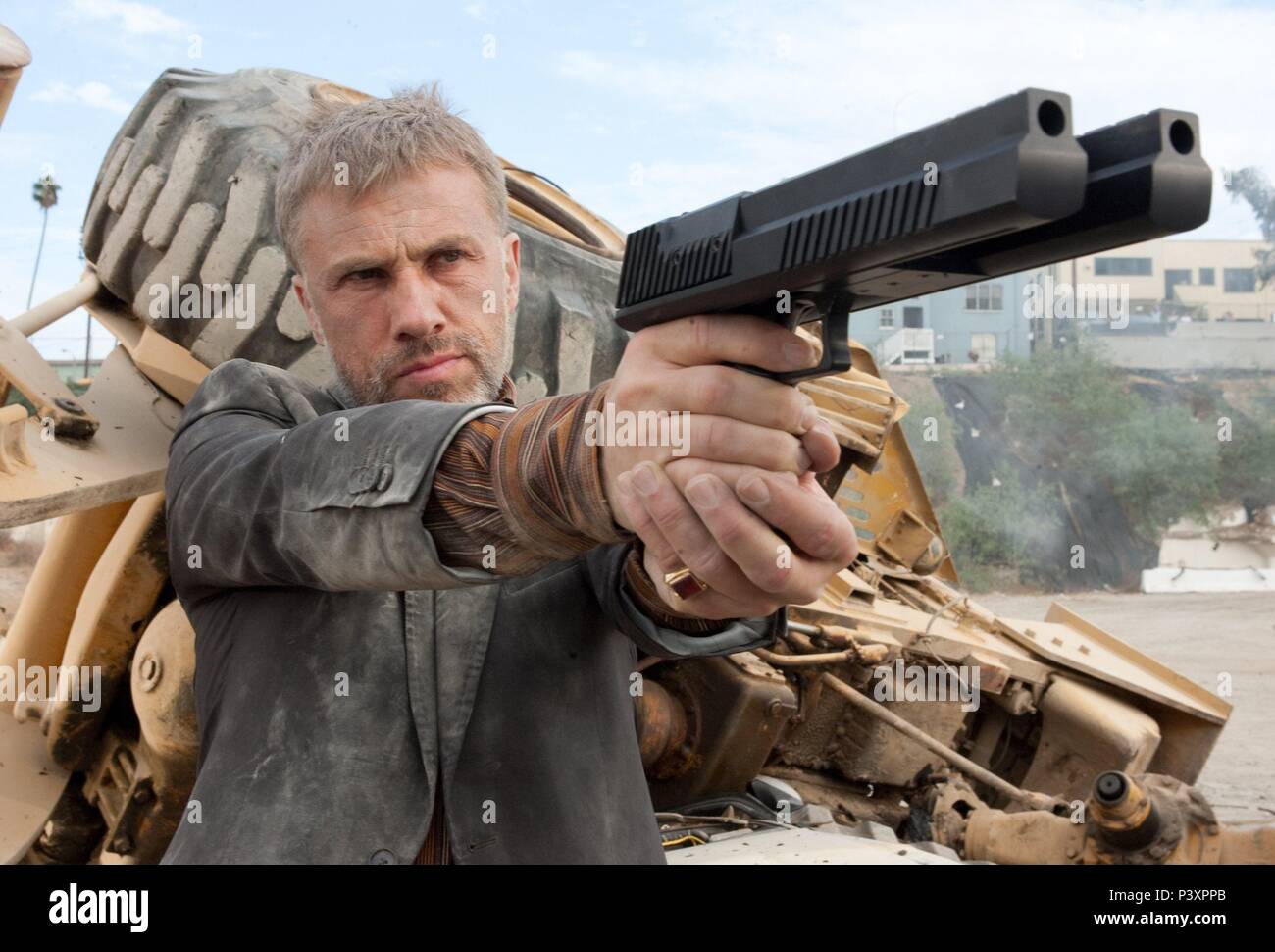 Titre original : The Green Hornet. Titre en anglais : THE GREEN HORNET. Directeur : Michel Gondry Film. Année : 2011. Stars : Christoph Waltz. Credit : Columbia Pictures / Album Banque D'Images