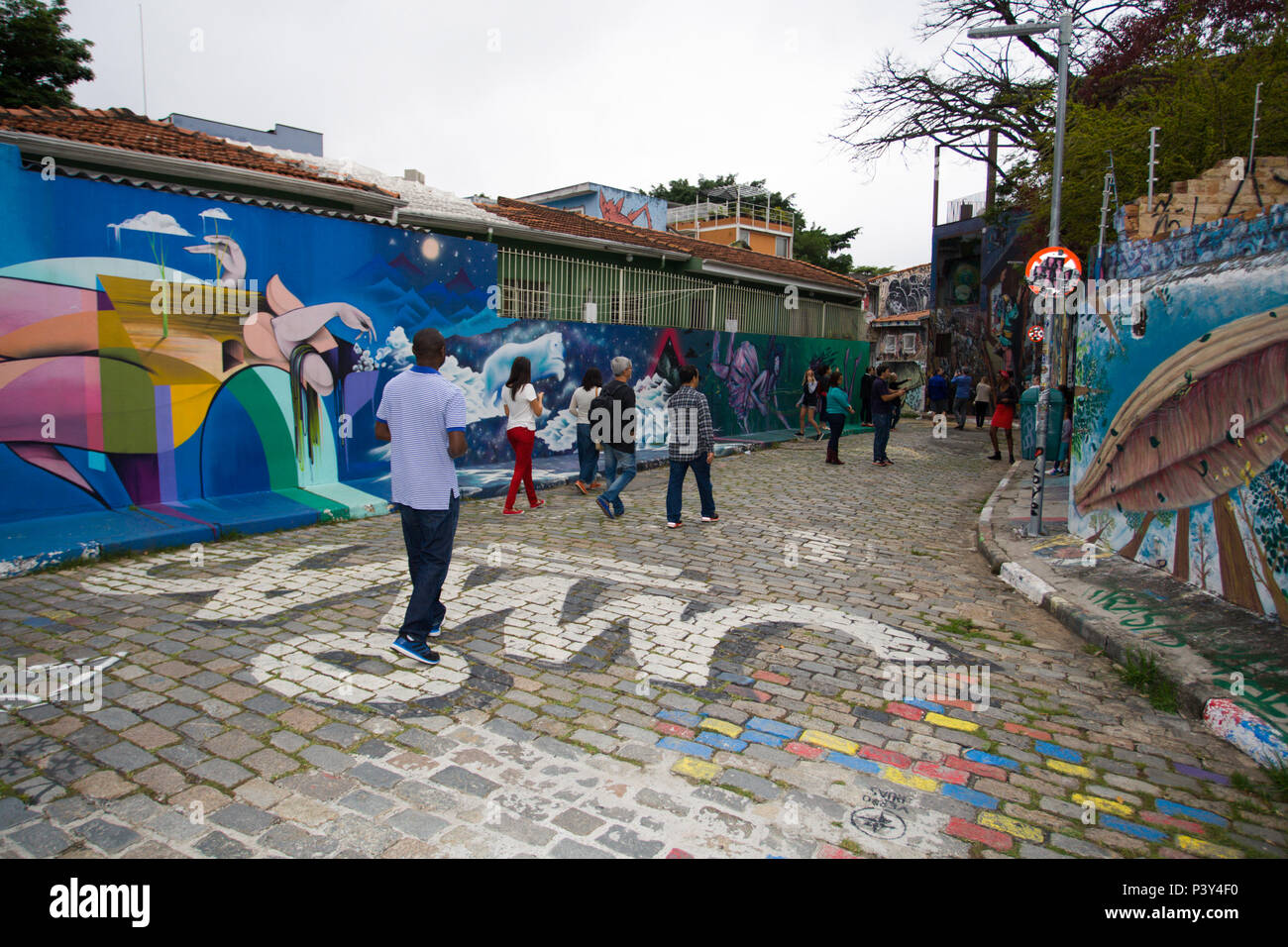 Beco do Batman situado na Vila Madalena, Zona oeste de São Paulo. Banque D'Images