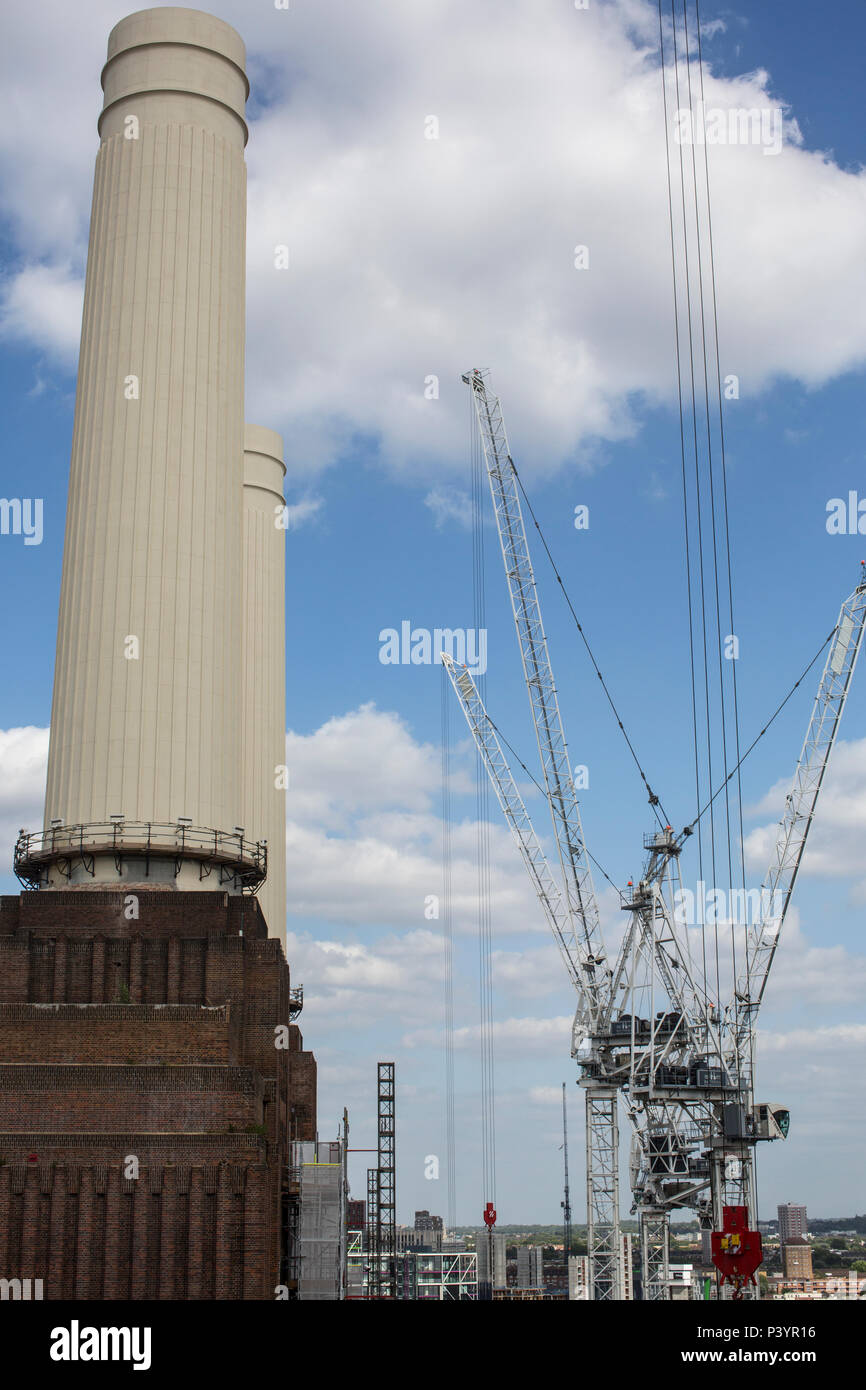 West Village de cirque, Battersea Power Station Phase de développement 1, le sud-ouest de Londres, Angleterre, Royaume-Uni Banque D'Images