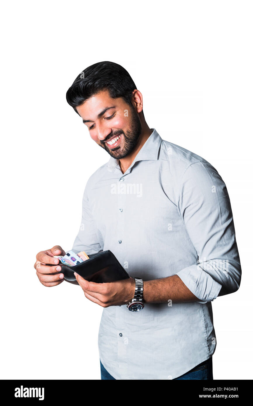 Smiling businessman ou travailleur avec de l'argent dans votre portefeuille Banque D'Images