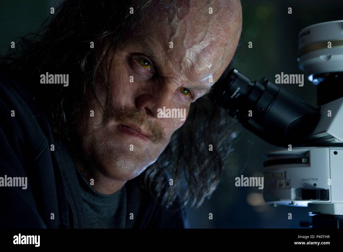Titre original : Green Lantern. Titre en anglais : Green Lantern. Film Directeur : MARTIN CAMPBELL. Année : 2011. Stars : Peter Sarsgaard. Credit : WARNER BROS. Album de photos / Banque D'Images