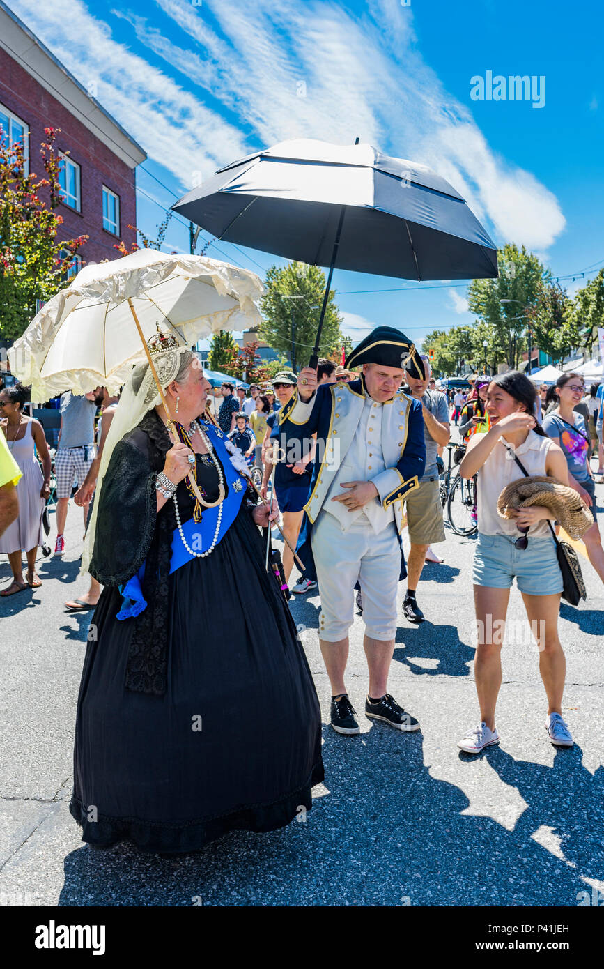La reine Victoria prend un tour sur la rue principale sur la Journée sans voiture, Vancouver, Colombie-Britannique, Canada. Banque D'Images
