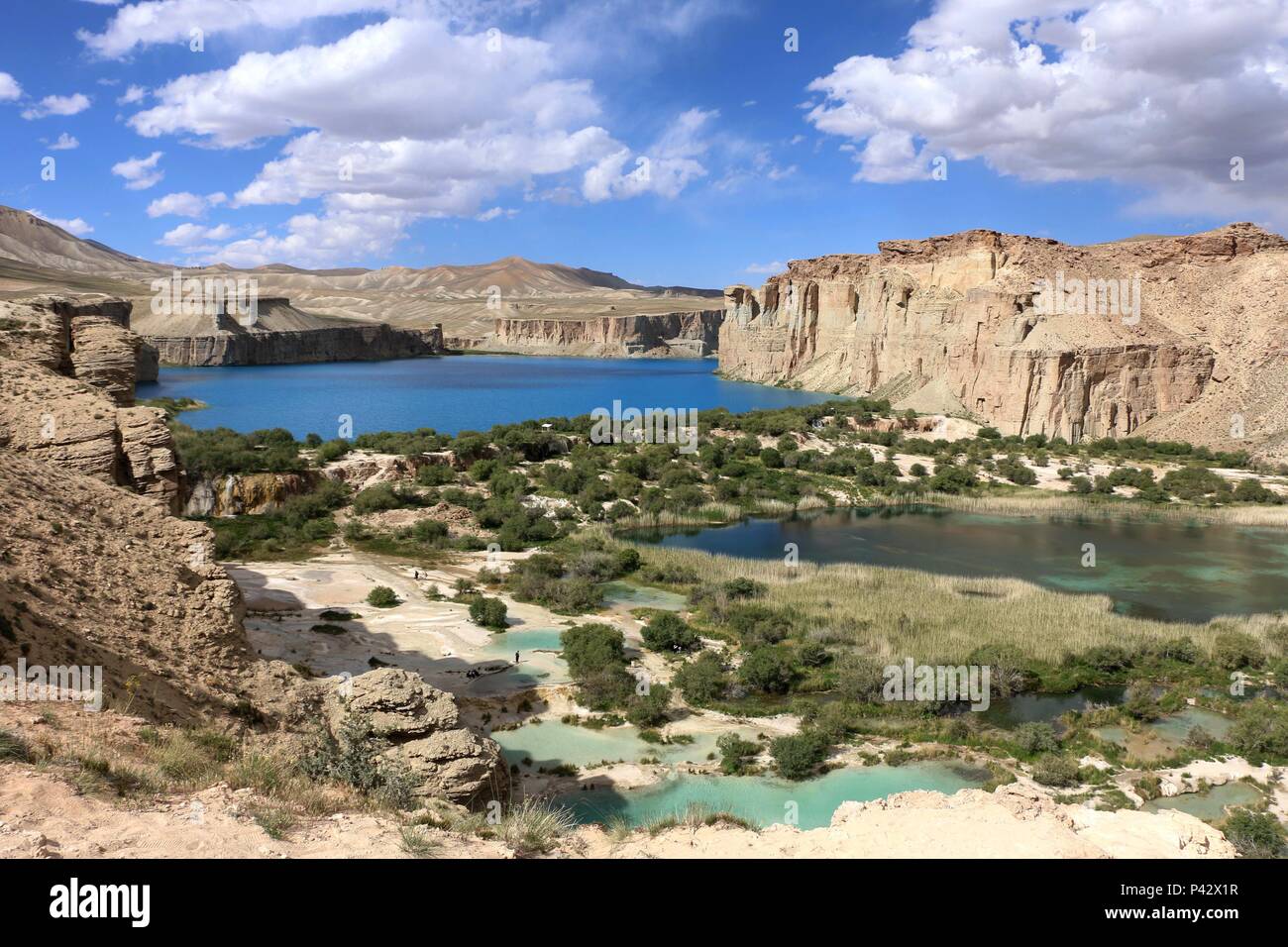 Bamyan. 19 Juin, 2018. Photo prise le 19 juin 2018 montre le Band-e-Amir Lake dans la province de Bamyan, le centre de l'Afghanistan. Pour développer le tourisme, le gouvernement a déclaré Band-e-Amir, un lac naturel dans la partie centrale de la province de Bamyan, quelque 200 km à l'ouest de Kaboul, en tant que parc national en 2009. Credit : Latif Azimi/Xinhua/Alamy Live News Banque D'Images