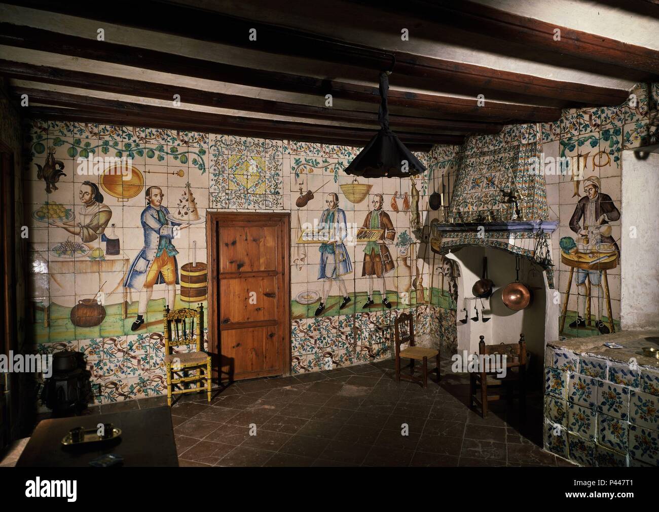 Cuisine avec les azulejos de Manises - siglo XVIII. Lieu : CASA PARTICULIER, VALENCE, ESPAGNE. Banque D'Images
