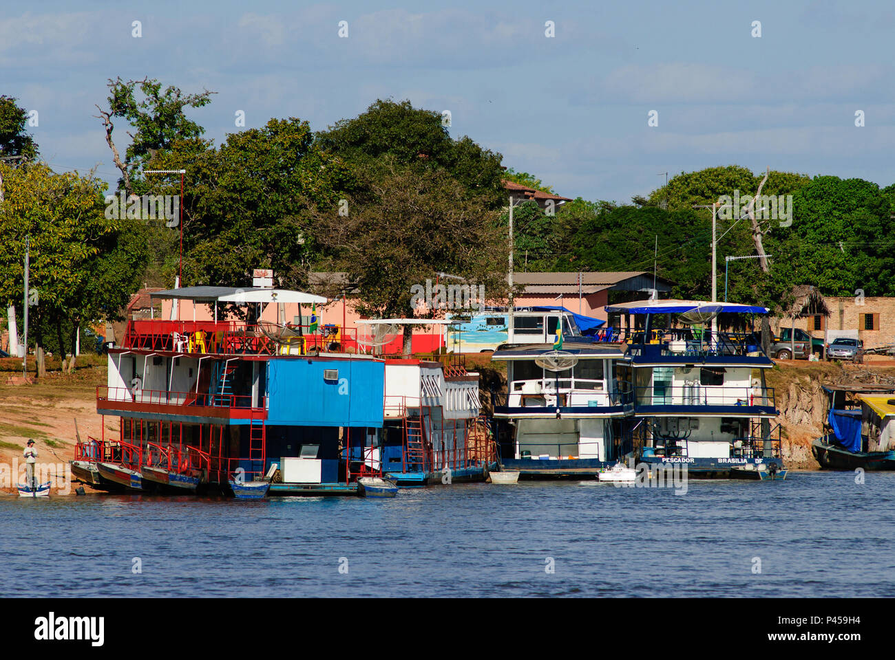 Acampamento Praia Pescadores Rio Araguaia durante Pesca. ARAGUAIA RIO/GO, Brasil 24/09/2013. (Foto : David Santos Jr / Fotoarena) Banque D'Images
