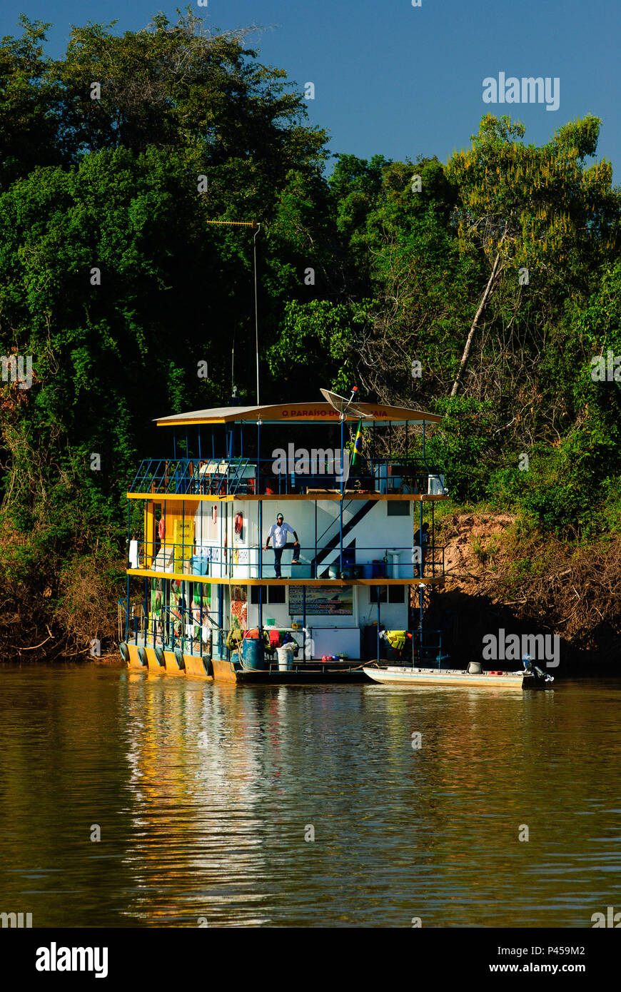 Barco Pescador Praia Rio Araguaia durante Pesca. ARAGUAIA RIO/GO, Brasil 24/09/2013. (Foto : David Santos Jr / Fotoarena) Banque D'Images