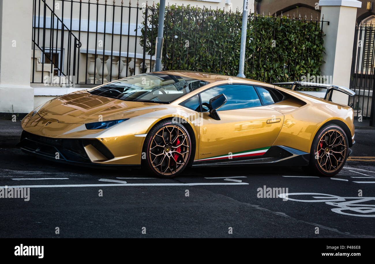 Ouragan Lamborghini Performante voiture super Banque D'Images