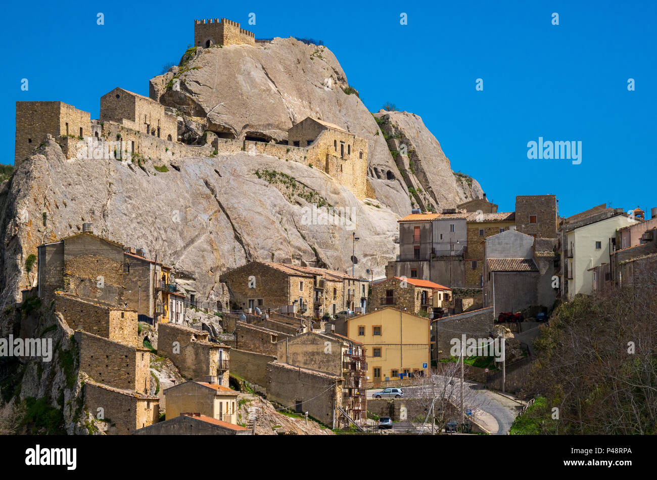 Le château de Sperlinga, Sperlinga, Sicile, Italie Banque D'Images