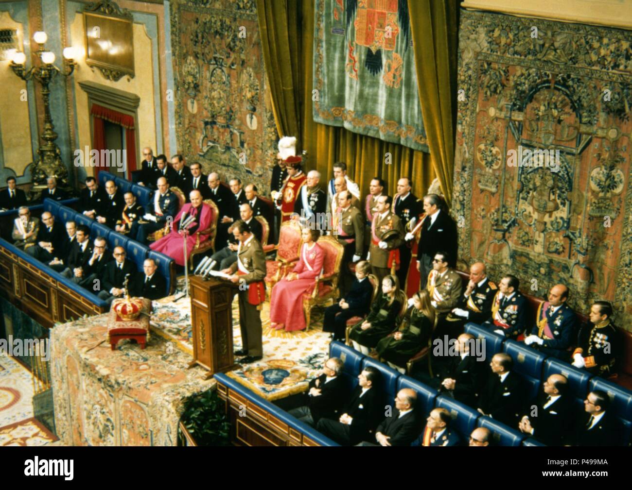 Juan Carlos a proclamé Roi d'Espagne le 22 novembre 1975. Madrid, Congrès des députés. Emplacement : CONGRESO DE LOS DIPUTADOS-intérieur, MADRID. Banque D'Images