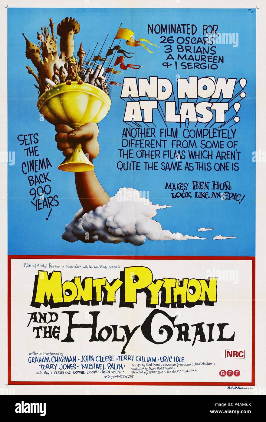 Titre original : Monty Python et le Saint Graal. Titre en anglais : Monty Python et le Saint Graal. Film Réalisateur : Terry Gilliam, TERRY JONES. Année : 1975. Credit : PYTHON PICTURES/EMI / Album Banque D'Images