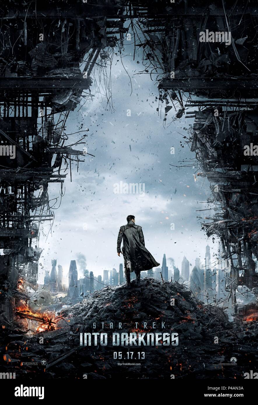 Titre original : STAR TREK : dans l'obscurité. Titre en anglais : STAR TREK : dans l'obscurité. Directeur : J.J. Abrams Film. Année : 2013. Credit : PARAMOUNT PICTURES / Album Banque D'Images