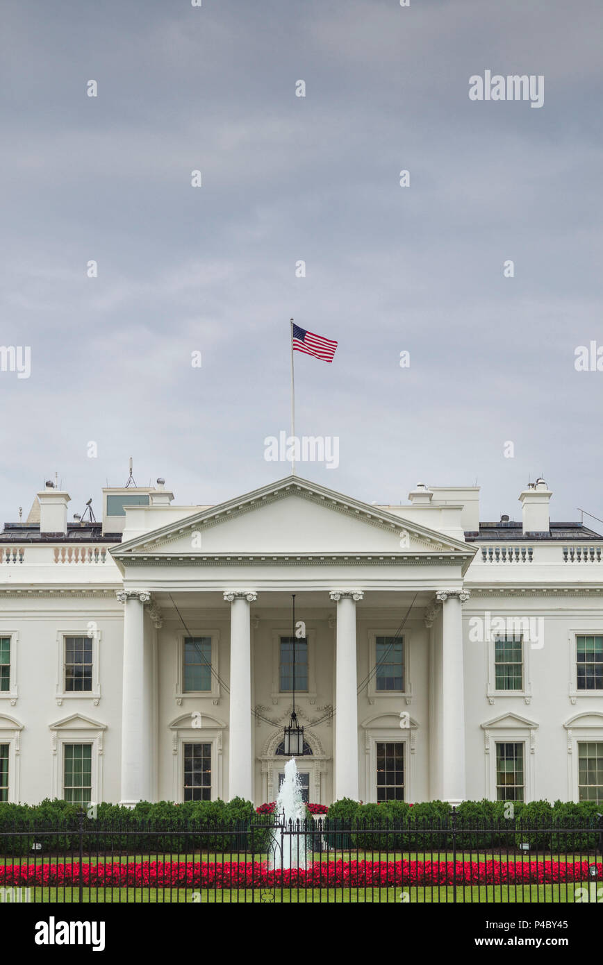 États-unis, District de Columbia, Washington, la Maison Blanche, vue depuis le parc Lafayette Banque D'Images États-unis, District de Columbia, Washington, la Maison Blanche, vue depuis le parc Lafayette Banque D'Images