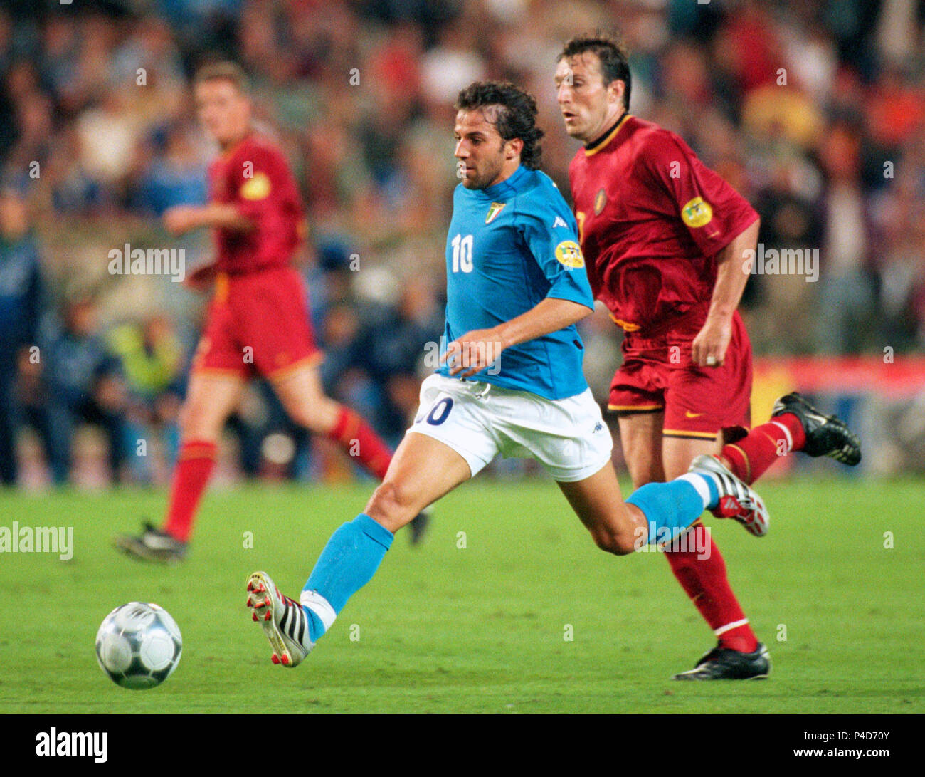 Stade Roi Baudouin - Bruxelles Belgique 15.06.2000, football EURO 2000 Italie c. Belgique --- Alessandro DEL PIERO (ITA,à gauche) , Marc WILMOTS (BEL) Banque D'Images