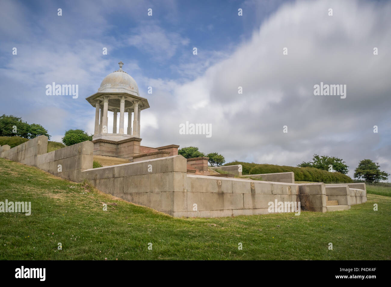 Chatte First World War Memorial, sur les South Downs près de Brighton, East Sussex, Royaume-Uni, en mémoire des soldats tombés du continent indien. Banque D'Images