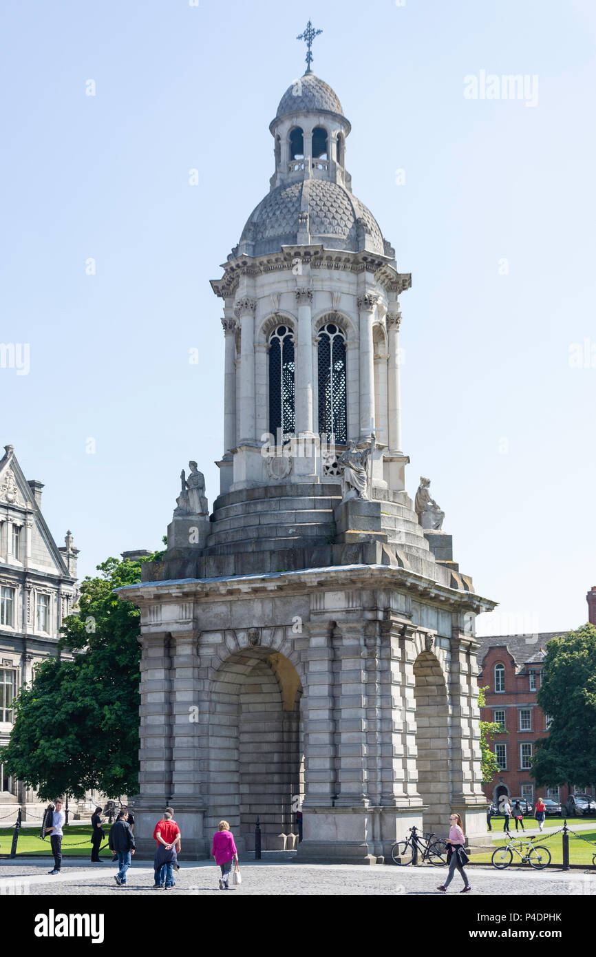 Le Campanile, la place du Parlement, Trinity College Dublin, College Green, Dublin, Leinster Province, République d'Irlande Banque D'Images