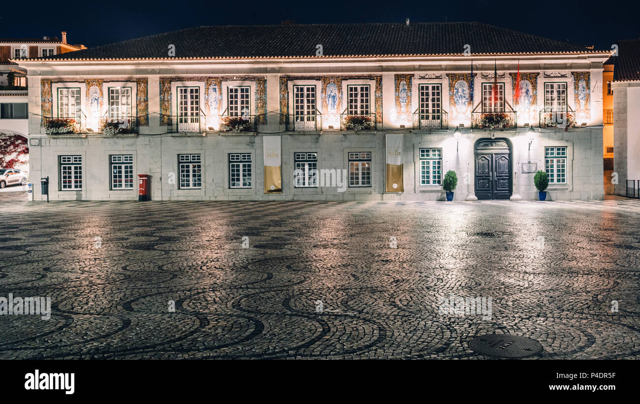 Town Hall décoré d'azulejos, connu sous le nom de symboles religieux et de carrelage portugais Banque D'Images