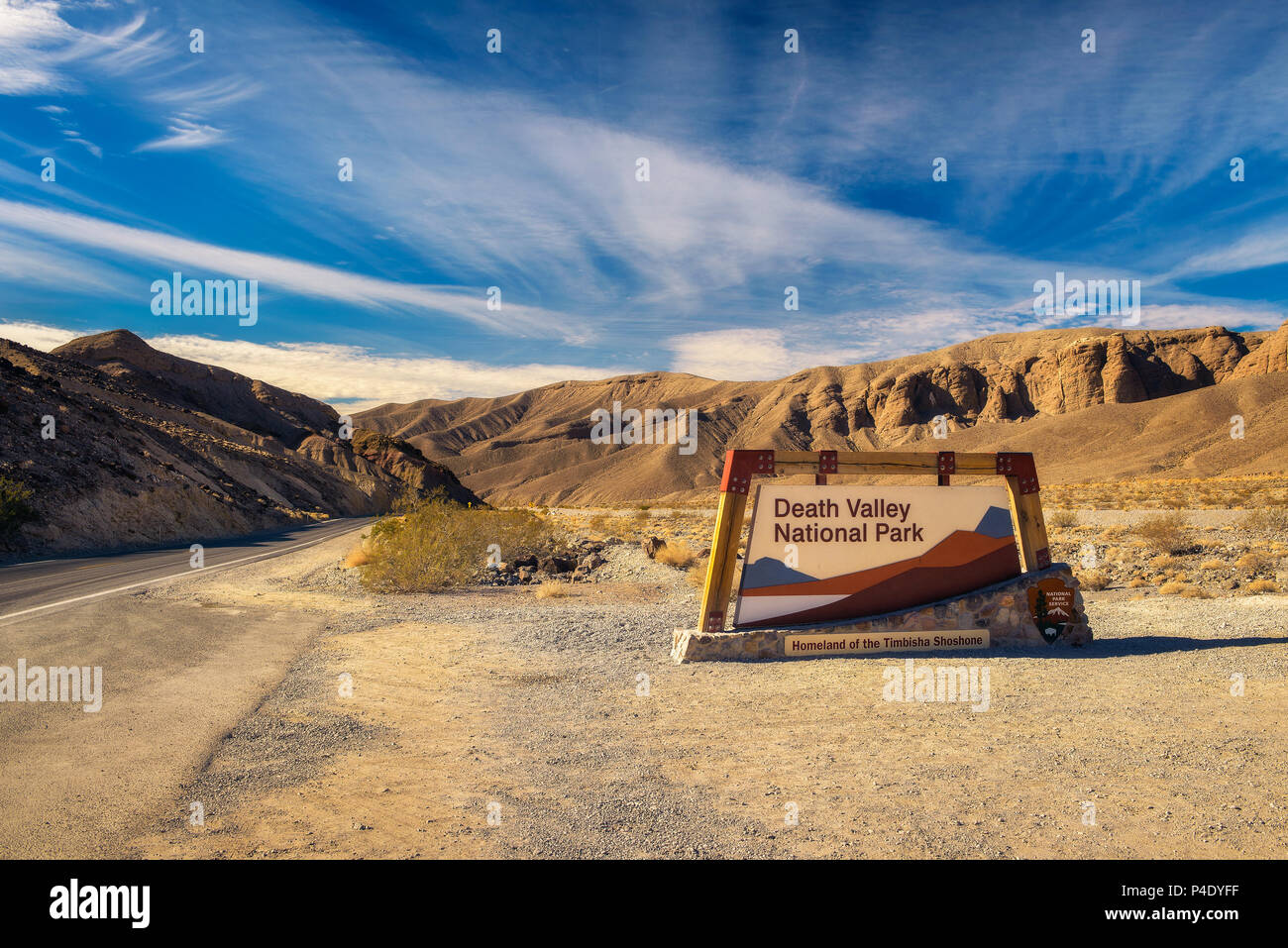 Panneau de bienvenue à l'entrée de la Death Valley National Park Banque D'Images