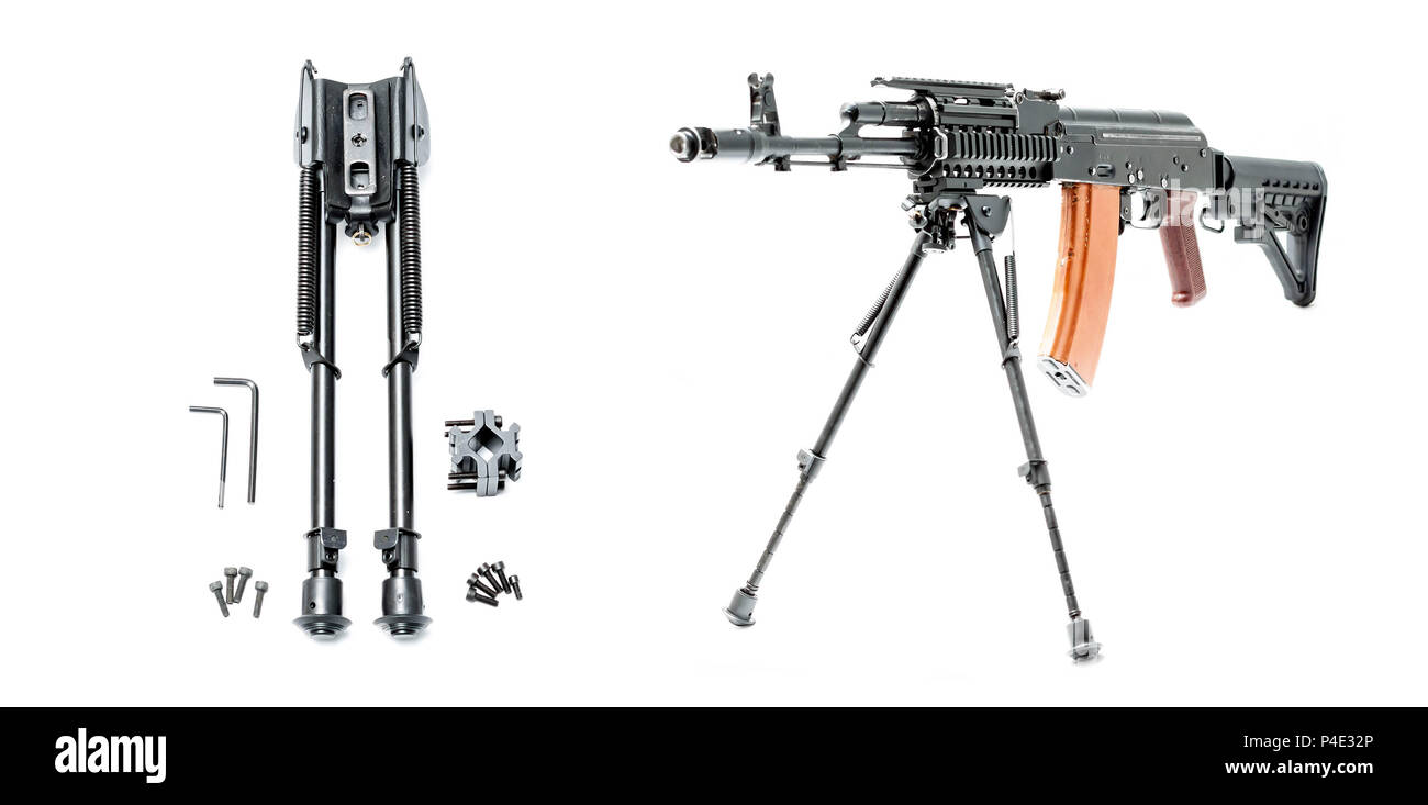 Bipied d'armes nucléaires. AK-47 machine gun sur bipied. Banque D'Images