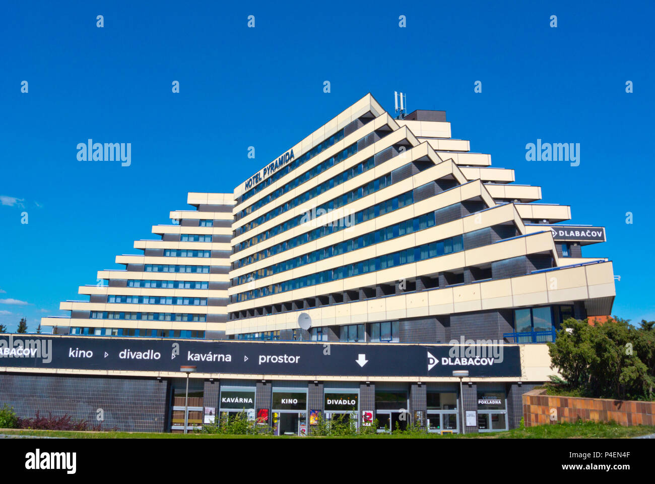 Hôtel Pyramida, Strahov à Prague, République tchèque, Banque D'Images