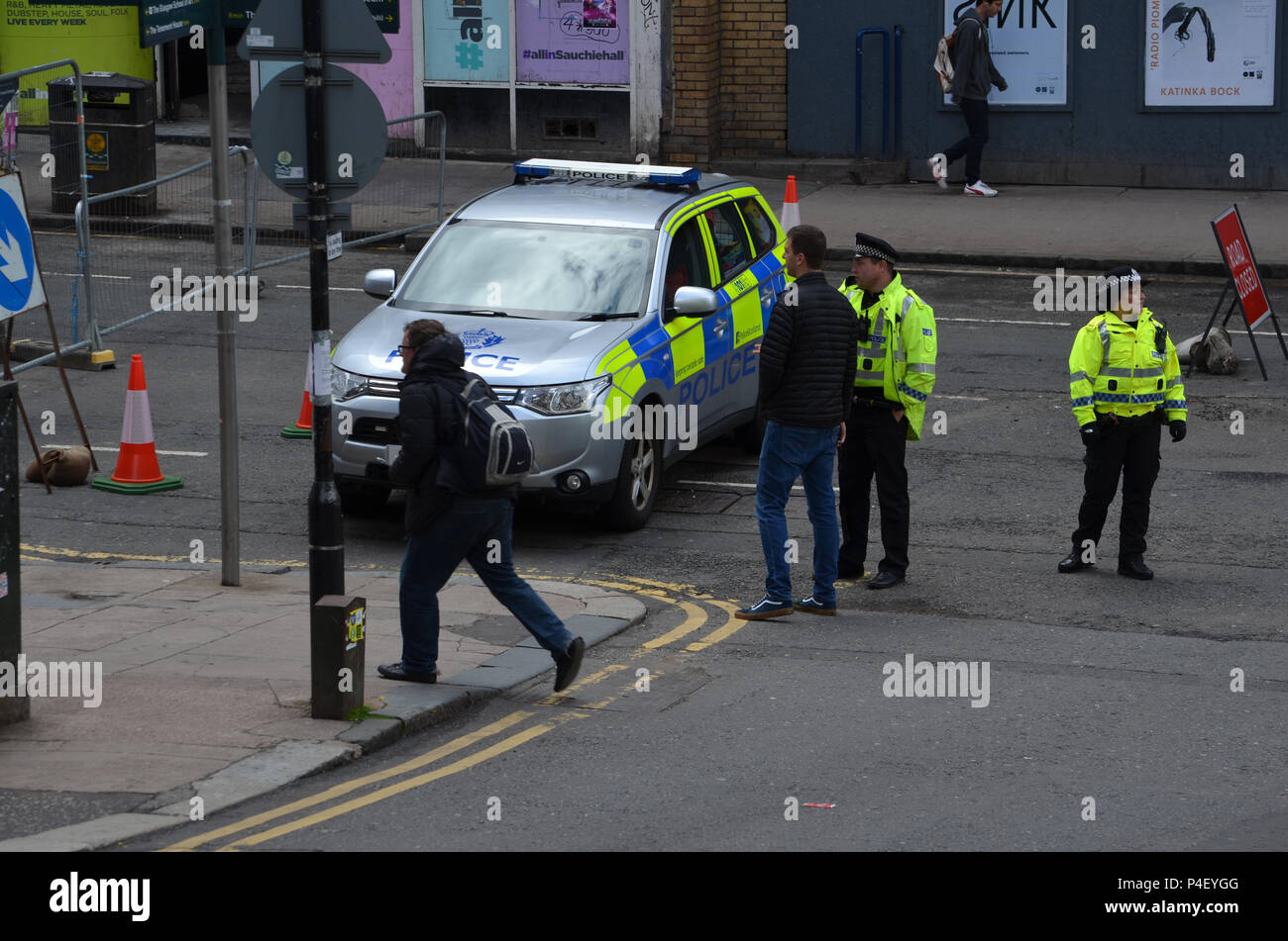 Route de police bloc sur Sauchiehall Street après l'incendie de la Glasgow School of Art, Glasgow 2018 Banque D'Images