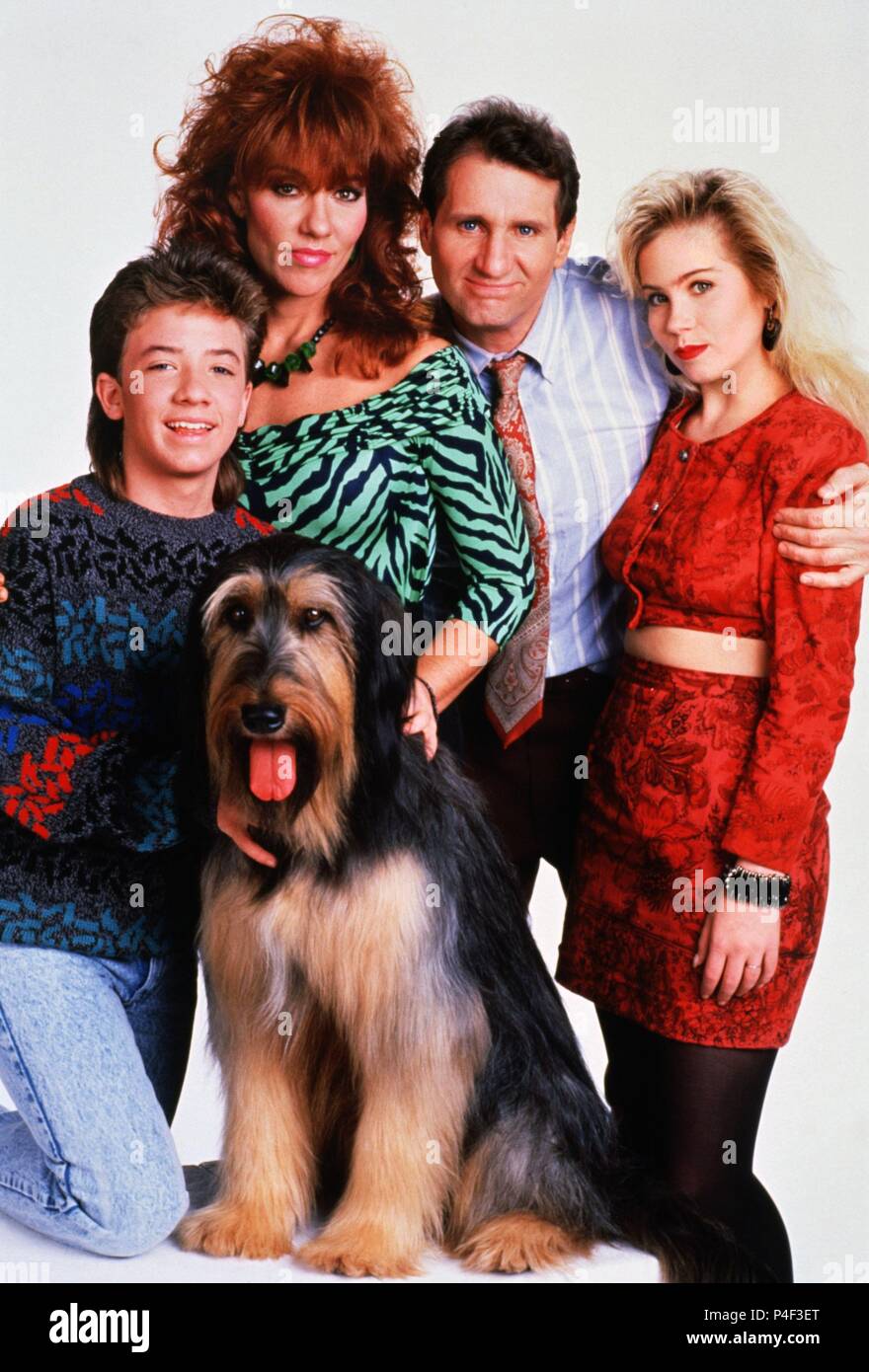 Titre original : marié avec enfants. Titre en anglais : marié avec enfants-TV. Directeur de film : RON LEAVITT. Année : 1987. Stars : Christina Applegate ; ED O'NEILL et KATEY SAGAL ; DAVID FAUSTINO. Credit : Columbia Pictures Television / Album Banque D'Images