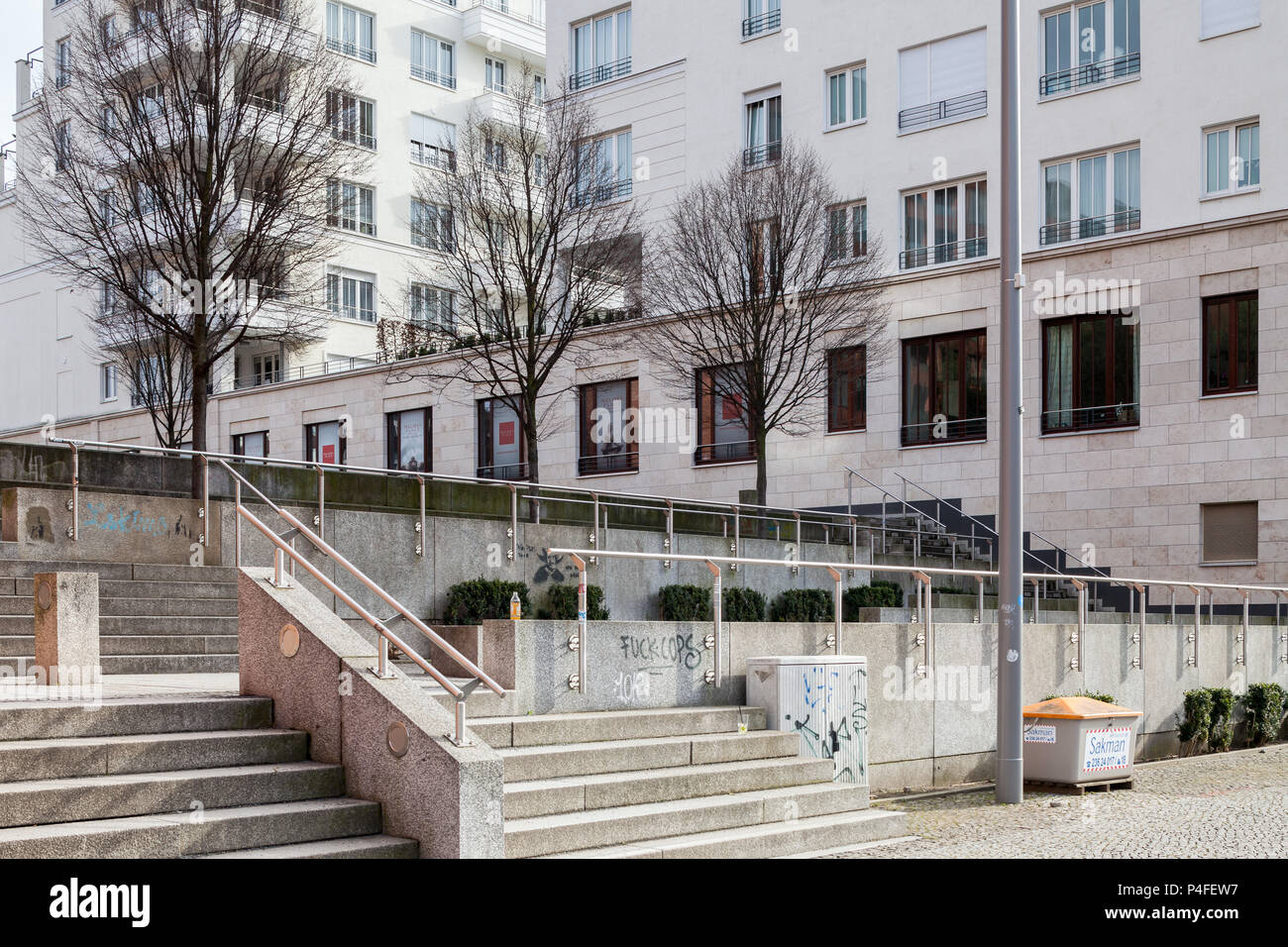 Berlin, Allemagne, développement de nouveaux logements sur le Gabriele Tergit Promenade at Potsdamer Platz à Berlin-Tiergarten Banque D'Images