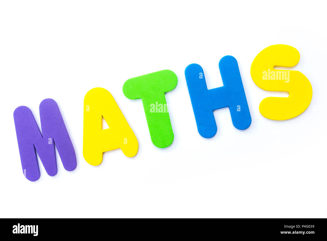 Le mot d'épeautre mathématiques dans des lettres de couleur. Banque D'Images