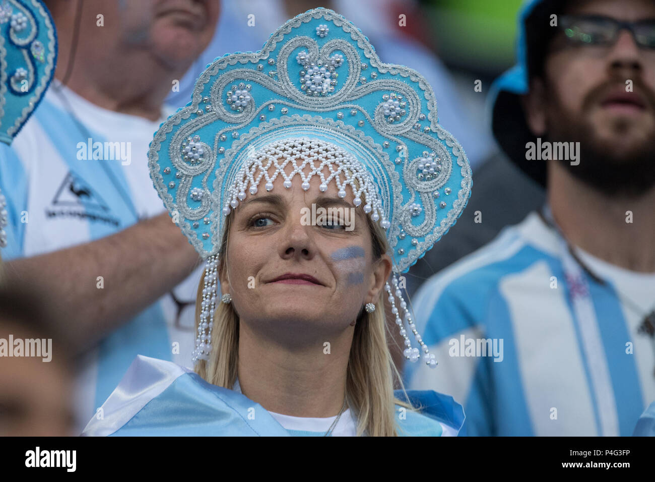 Nizhny Novgorod, Russia. 21 Juin, 2018. Fan argentin femelle, buste, ventilateur, fans, spectateurs, supporters, sympathisants, l'Argentine (ARG) - Croatie (CRO) 0 : 3, premier tour, groupe D, match 23, sur 21.06.2018 à Moscou ; Coupe du Monde de Football 2018 en Russie à partir de la 14.06. - 15.07.2018. Utilisation dans le monde entier | Credit : dpa/Alamy Live News Crédit : afp photo alliance/Alamy Live News Banque D'Images