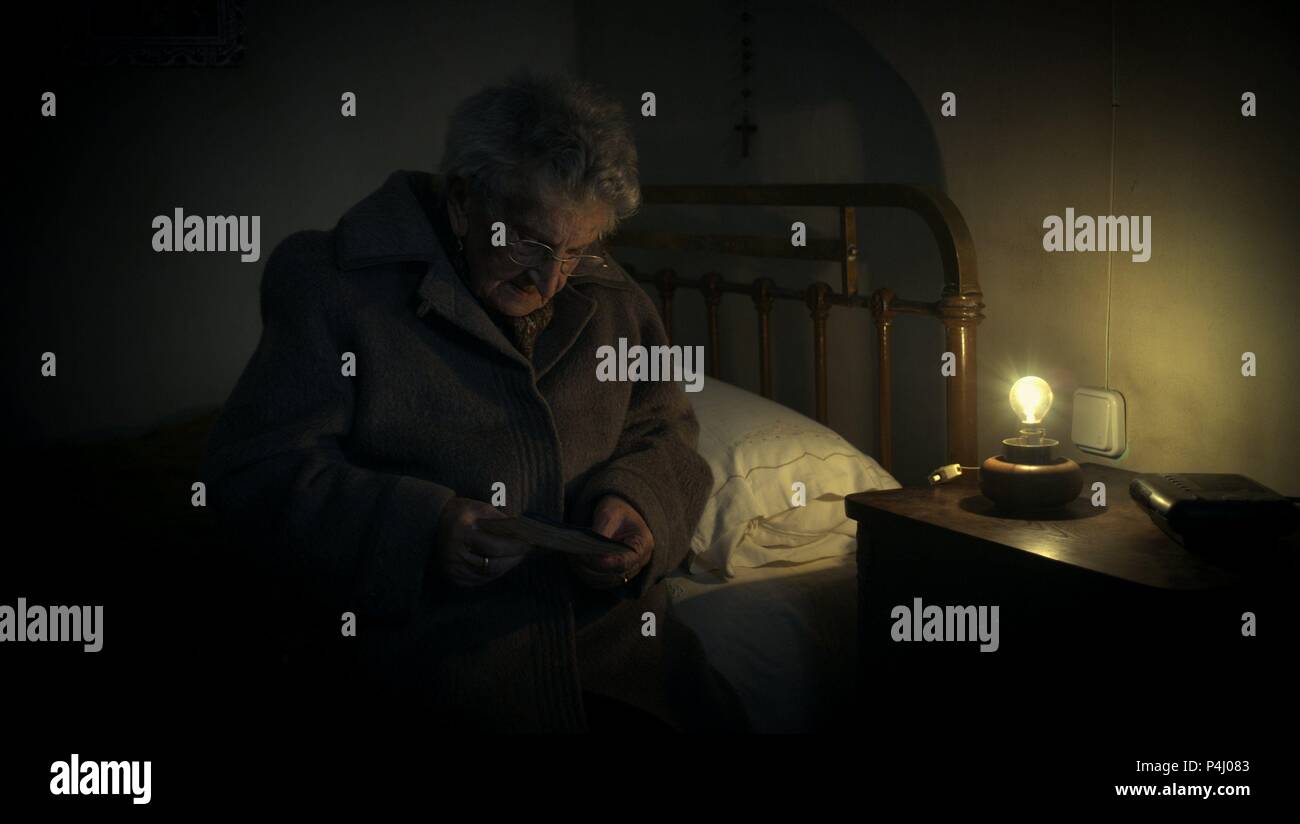 Titre original : NO TODO ES VIGILIA. Titre en anglais : PAS DE TODO ES VIGILIA. Directeur : HERMES PARALLUELO de film. Année : 2014. Credit : ARAGON TELEVISION/EL DEDO EN EL OJO/JANUS FILMS/TVE / Album Banque D'Images