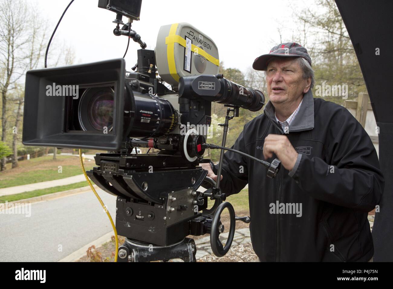 Titre original : UNE PROMENADE DANS LES BOIS. Titre en anglais : UNE PROMENADE DANS LES BOIS. KEN KWAPIS Réalisateur :. Année : 2015. Credit : WILDWOOD ENTERPRISES / Album Banque D'Images