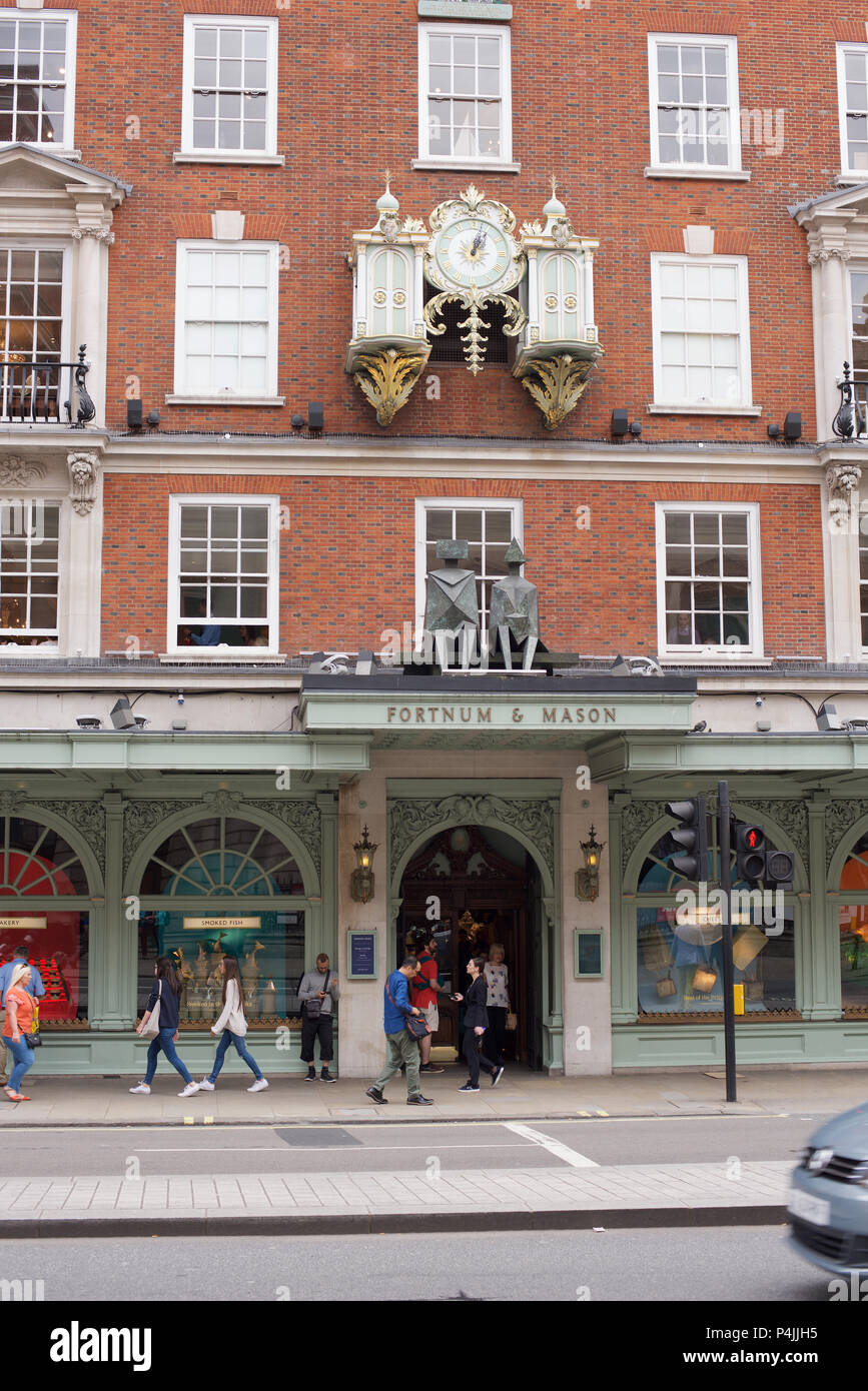 Magasin Fortnum & Mason dans Piccadilly, Londres Banque D'Images